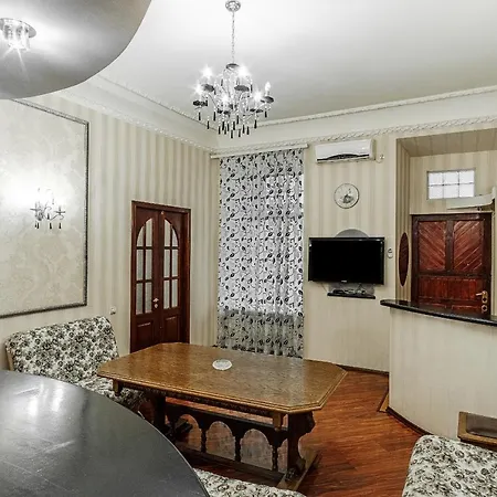Kvartiry V Centre Goroda Apartment *